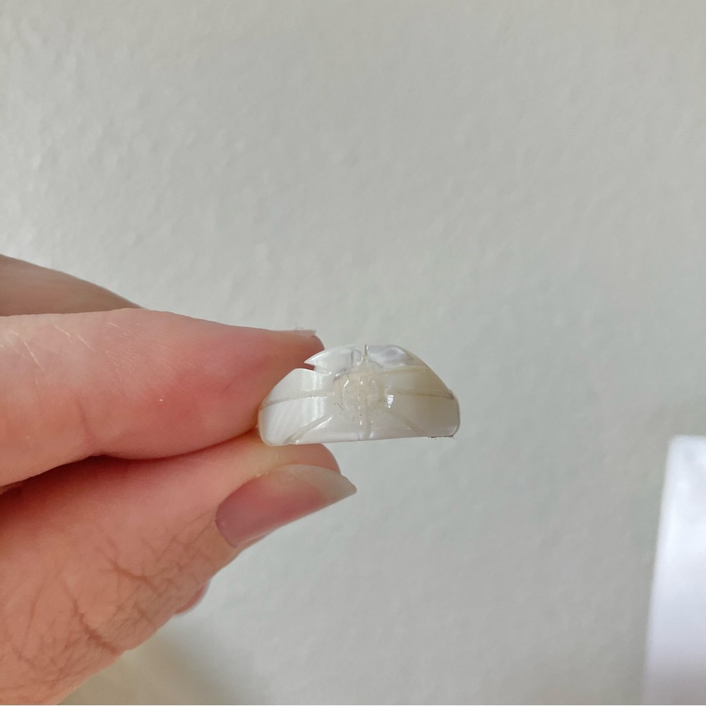 White Carved Mother of Pearl Ring Band “Gaia” Taiwan Chunky Earthy Eclectic Neut - Picture 11 of 13